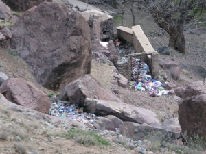 Décharge illégale dans le parc national du Toubkal