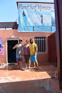 belle rencontre du surfeur local Tarek,  Planet surf Morroco, Imssouane