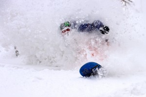 Simon Favez in the powder at Hakuba.